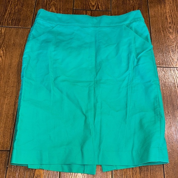J CREW PENCIL SKIRT SIZE 10 - Picture 1 of 4